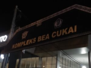 Ditetapkan Jadi Tersangka, Empat Pejabat BC Batam Langsung Ditahan