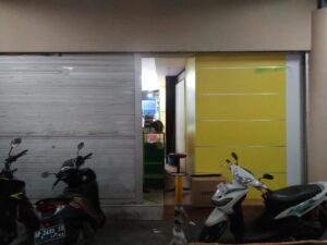 Mengintip Peredaran dan Sarang Distributor Ponsel BM di Lucky Plaza Batam