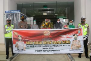 Rangkaian Hari Bhayangkara ke 74, Polda Kepri Gelar Rapid Test dan Bakti Sosial