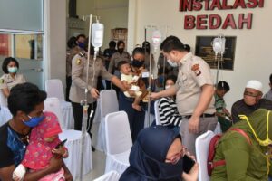 Polri Peduli, RS Bhayangkara Polda Kepri Gelar Operasi Bibir Sumbing