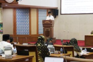 Walikota Sampaikan Ranperda APBD Perubahan 2020 ke DPRD Batam