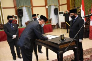 Sekda Lantik Tiga Pejabat Pimpinan Tinggi Pratama