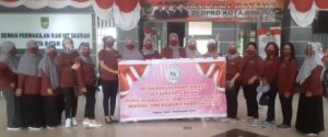 HUT ke-20 DPRD Batam, Piswan Turun ke Jalan Bagikan Masker dan Hand Sanitizer