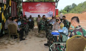 Pererat Silaturahmi, Brimob Polda Kepri dan TNI Ngopi Bareng