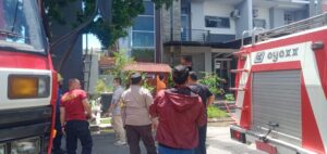 Rumah Mewah di Central Residence Sukajadi Terbakar, Seorang Kakek Tewas