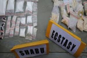 Polisi Ringkus Dua Pria di Batam Pemilik Sabu dan Pil Ekstasi di Hotel