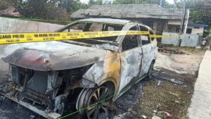 Baru Tiga Hari Beli, Mobil Milik Ari Hangus Terbakar