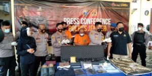 Nama Mantan Kapolri Badrodin Haiti Dicatut, Kades ini  Kena Tipu Rp 4,7 Miliar