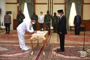 Sah, Endang Abdullah Dilantik Sebagai Wakil Wali Kota Tanjungpinang