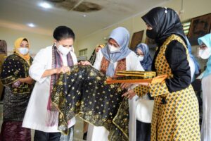 Istri Menhub Terkesan dengan Kekayaan Budaya Melayu Kepri