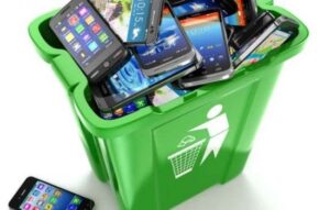 Menilik Bebasnya Bos Besar Barang-barang Ilegal dan Black Market