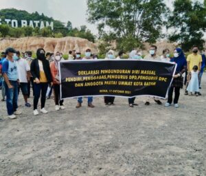 Sejumlah Pengurus DPD dan Anggota Partai Ummat Kota Batam Mengundurkan Diri