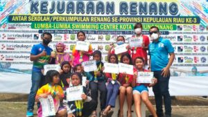 L2SC Tanjungpinang Sabet Gelar Juara Umum Kejuaraan Renang Pelajar se Kepri