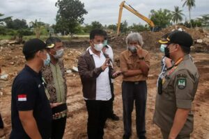 Tiba dari Dubai, Wako Rudi Langsung Tinjau Penataan Jalan di Batu Besar Nongsa