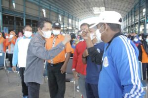 Wawako Amsakar Minta RT dan RW Segera Koordinasi Jika Ada Warga Yang Belum Vaksin