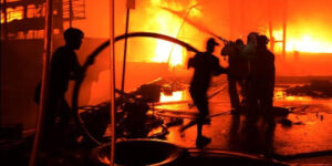 Kapal Nesun Lima Terbakar di Galangan Kapal Bandar Abadi Shipyard