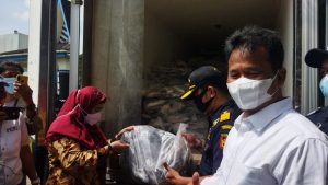 Bea Cukai Hibahkan 5,28 Ton Ikan Kepada Pemko Batam