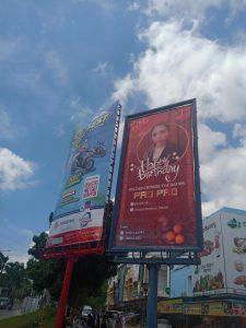 Berisi Ucapan Ulang Tahun, Baliho Unik di Simpang Hotel Kaliban Jadi Sorotan Warga Batam