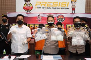 Polisi Tangkap Tiga Jaringan Narkoba Internasional di Tanjungpinang, Sita Sekilo Sabu dan Puluhan Ekstasi