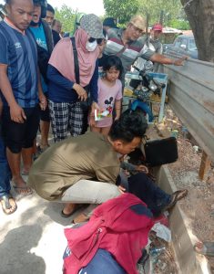 Akibat Ngebut di Jalan Raya, Dua Remaja Putri Alami Luka Parah Usai Tabrak Pedagang Tape di Tepi Jalan Bengkong