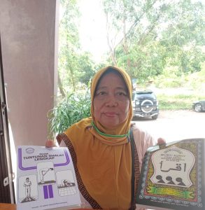 Niat Naik Haji, Nenek Dika Jualan Buku Agama Selama 10 Tahun