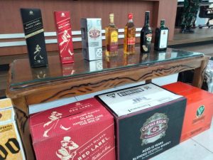 Lantamal IV Tanjungpinang Gagalkan Penyelundupan Mikol Tanpa Dokumen di Perairan Mapor