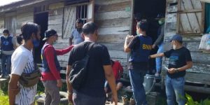 Penggrebekan di Kampung Narkoba, 9 Orang Diamankan