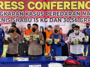 Kapal Korpolairud Baharkam Polri Gagalkan Pengiriman 15 Kg Sabu di Dumai