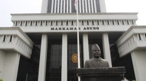 Mahkamah Agung: Pemerintah Tak Boleh Paksa Rakyat Ikut Vaksinasi dengan Alasan Apapun, Kecuali Ada Jaminan Halal