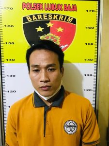 Karyawan Nagoya Foodcourt Ditusuk OTK