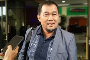 Dugaan Korupsi Disdik Batam, Boyamin Saiman : Tetap Proses Hukum Pidana Korupsi