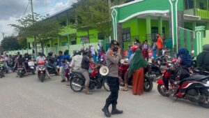 Polsek Sekupang Terus Tingkatkan Himbauan Disiplin Prokes ke Masyarakat