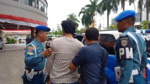 Diduga Dalam Pengaruh Alkohol Hingga Berkelahi Dengan Angggota TNI AL, Seorang Perwira Polda Kepri Diamankan