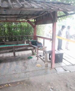 Seorang Pria Tua Ditemukan Tak Bernyawa di Pangkalan Ojek Samping Bank BCA Jodoh Batam