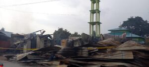 Tujuh Kios Seken Sengkuang Dilalap Jago Merah, Satu Unit Motor dan Uang Diduga Ikut Ludes