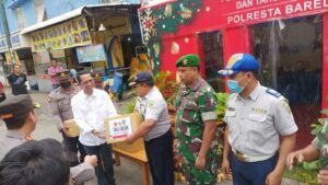 Kapolresta Barelang Bersama FKPD Batam Lakukan Kunjungan ke Pospam Natal