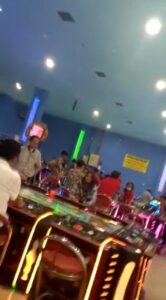 Disney World MB 2 Kembali Beroperasi, Tukar Rokok Dengan Uang