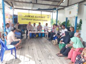 Polsek Belakang Padang Gelar Jum’at Curhat, Tampung Curhatan dan Aspirasi Nelayan Belakang Padang