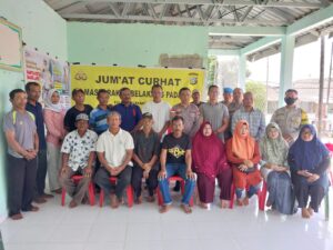 Jum’at Curhat, Polsek Belakang Padang Tampung Curhatan Dan Masukan Warga Kp. Bugis  Pasir Putih