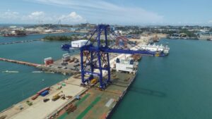 Pelabuhan Batu Ampar Semakin Modern, BP Batam Datangkan STS Crane