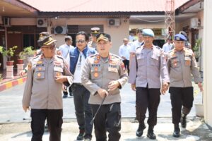 Jelang Idul Fitri, Kapolres Karimun Bersama Inkait Cek Kesiapan Pelabuhan