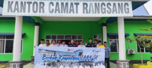 Jelang Idul Fitri, PT Timah Tbk Bagikan 3000 Paket Sembako untuk Masyarakat di Kabupaten Karimun dan Meranti