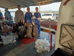 Polair Gagalkan Penyelundupan 30 Ribu Benur di Lebak Banten