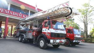 Catat! Dalam Keadaan Darurat Hubungi 08116060113, Damkar BP Batam Siap Meluncur