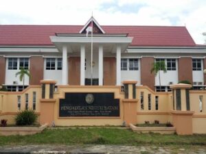 Trio Bandar Judi Online Divonis Hanya 4 Bulan Penjara Oleh PN Batam, Kasi Pidum Bungkam