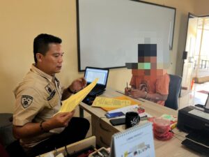 Bejat ,Ayah Tiri Di Bintan Setubuhi Anak nya Selama 2 Tahun