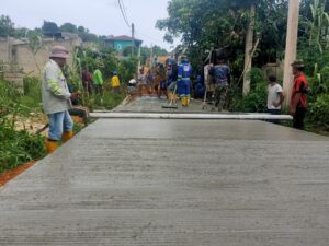Semenisasi Jalan di Kavling Seraya Dinyatakan Selesai 100 Persen, Warga Ucapkan Terimakasih Ke Personel TMMD