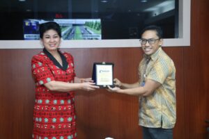 Bupati Kepulauan Siau Tagulandang Biaro Pelajari Tata Kelola Air Minum dan Limbah Batam