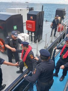 Rendezvous at Sea Bea Cukai Bersama Singapore Police Coast Guard, Tingkatkan Pengawasan Maritim Melalui Patroli Perbatasan Terkoordinasi