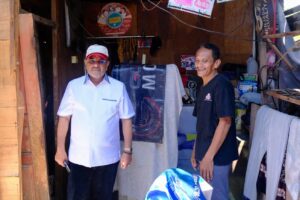 Respon Aduan di Medsos, Bupati Karimun Salurkan Bantuan dan Pastikan Perbaiki Rumah Seorang Warga Terdampak Puting Beliung